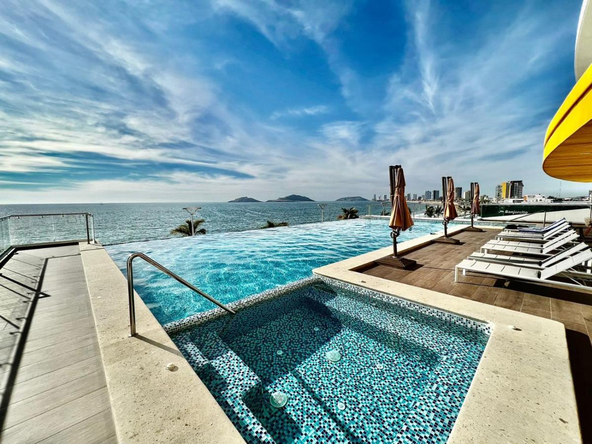 Sunset View Malecon 1404 Vista Panoramica Al Mar Apartment Mazatlan Bagian luar foto